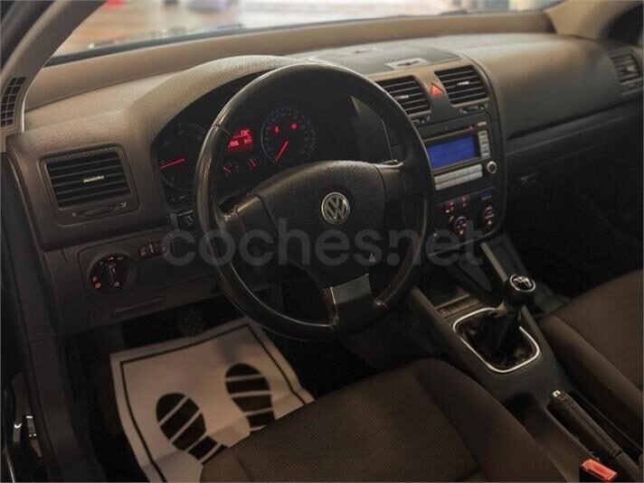 VOLKSWAGEN Golf 1.9 TDI iGolf