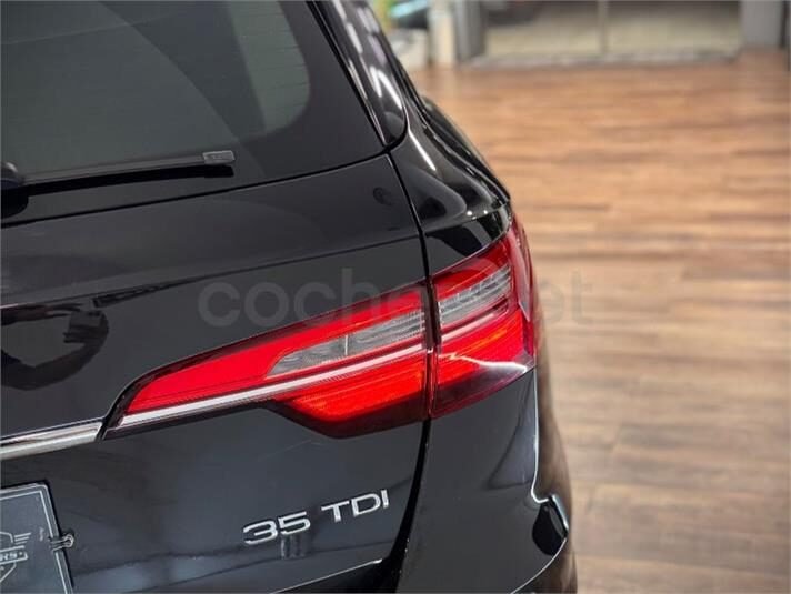 AUDI A4 Avant S line 35 TDI S tronic