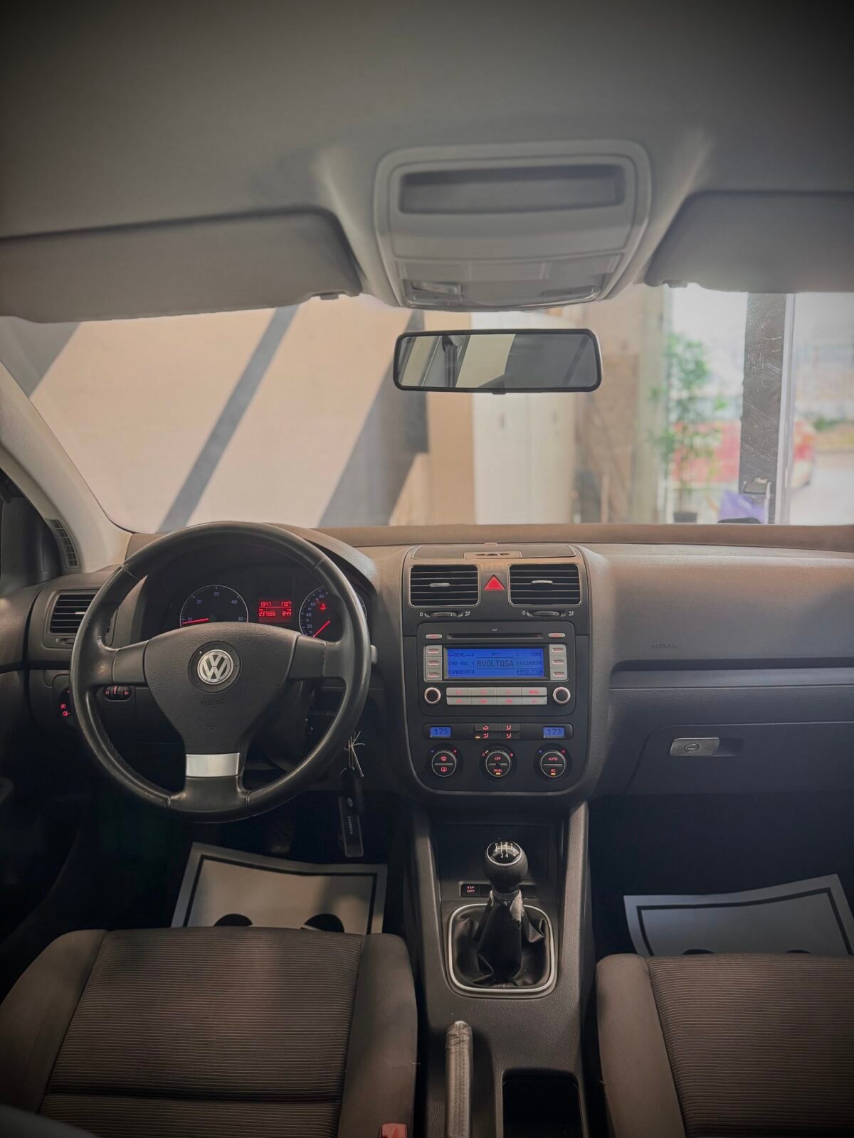 VOLKSWAGEN Golf 1.9tdi