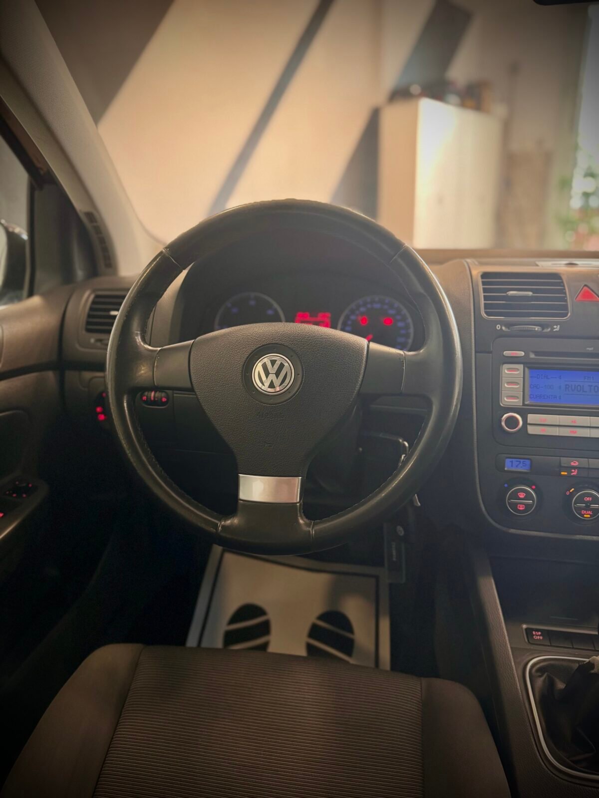 VOLKSWAGEN Golf 1.9tdi